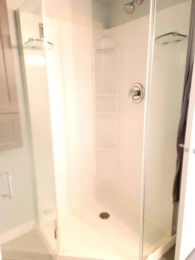 Cozy Private Suite Winnipeg Canada